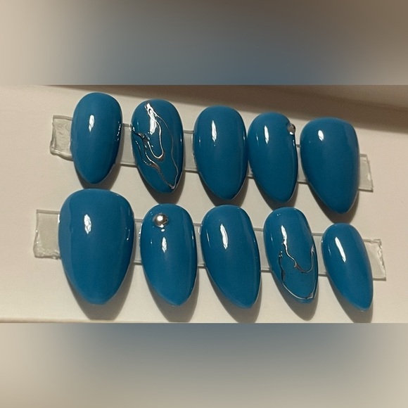 Blue Fire Almond Nail Tips | Hand painted nails | Custom press on nails - Picture 2 of 4